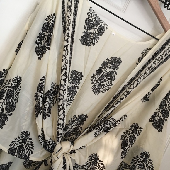 LAST ONE! 🛍 Boho Print Kimono - Picture 2 of 6